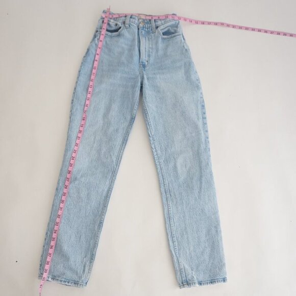 Abercrombie & Fitch 90's Straight Ultra High Rise Curve Love Light Wash Denim 25 - Picture 2 of 15